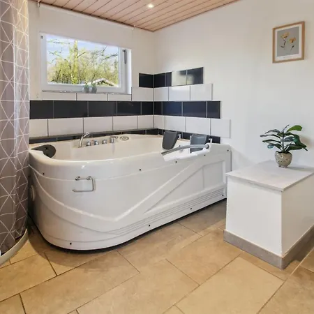 Holiday home Solvejg - 30km From The Sea By Interhome *