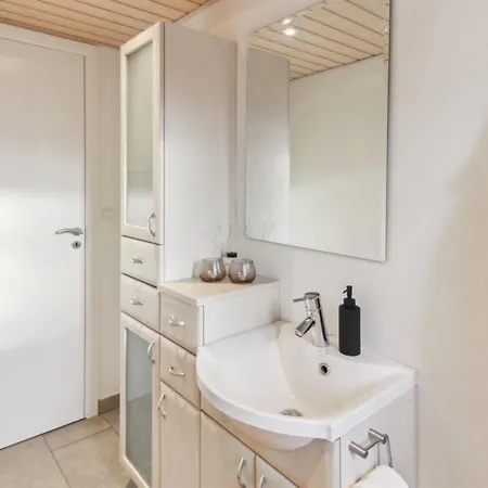 度假居 Solvejg - 30km From The Sea By Interhome Toftlund